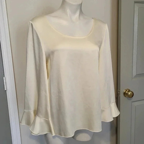 Elizabeth and James Tops - Elizabeth & James Karlotta Satin like Ivory Cream Blouse(S)
